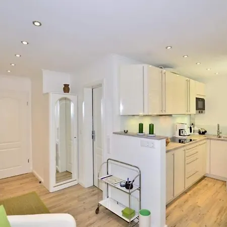 Dr-ross-strasse 25, App 5 *